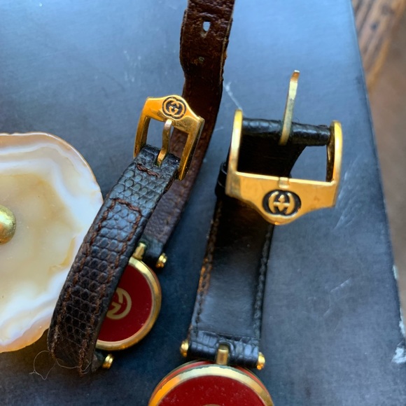 Vintage leather Gucci watch (bundle deal!) - Picture 3 of 4
